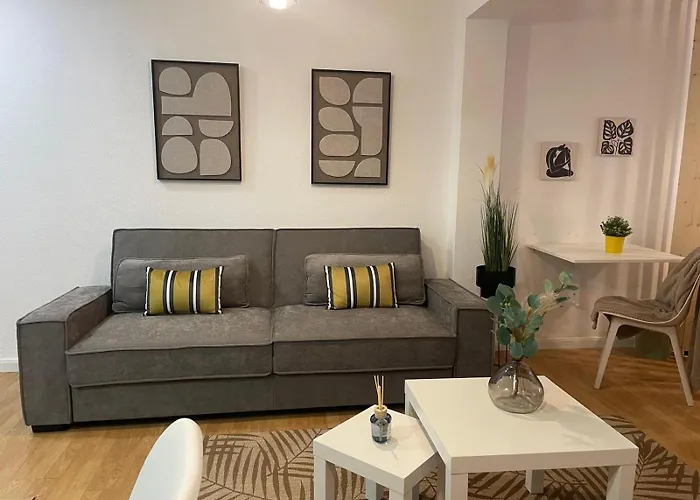 Pelayo Playa Y Centro Appartement *