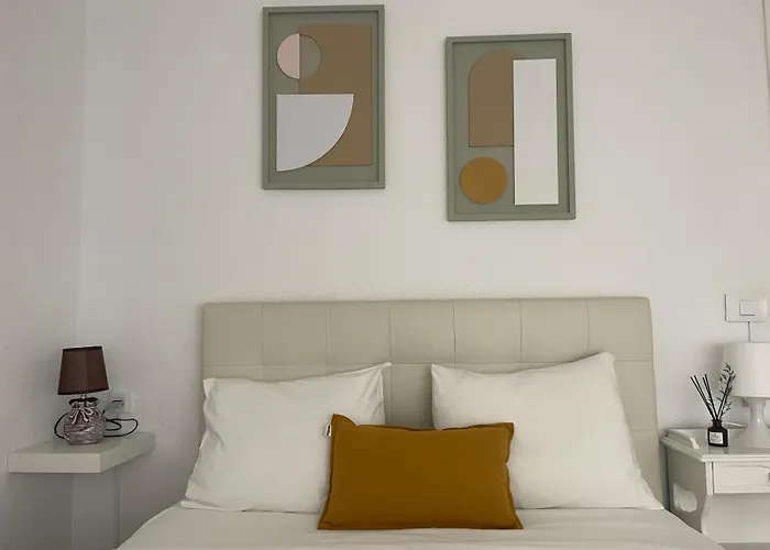 Pelayo Playa Y Centro *