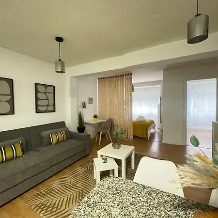 Pelayo Playa Y Centro شقة خيخون