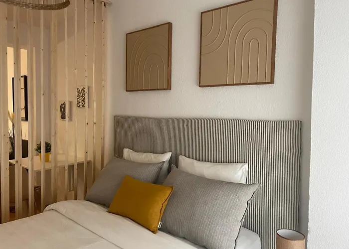 Lejlighed Pelayo Playa Y Centro *