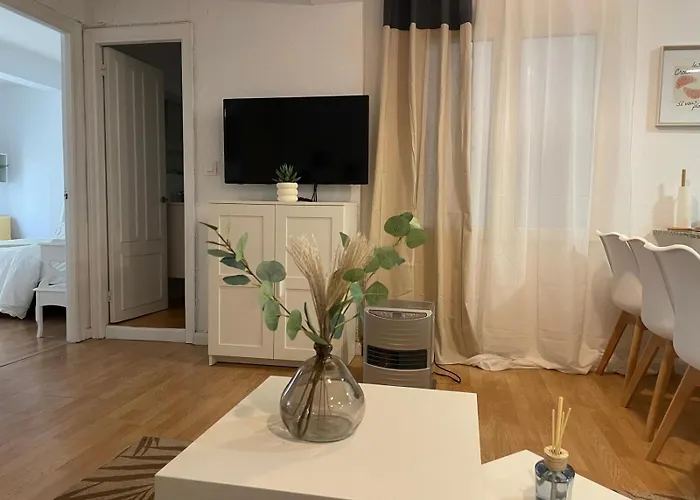 Pelayo Playa Y Centro Lejlighed *