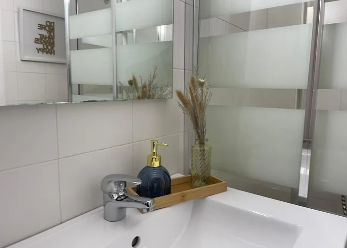 Pelayo Playa Y Centro * Gijón